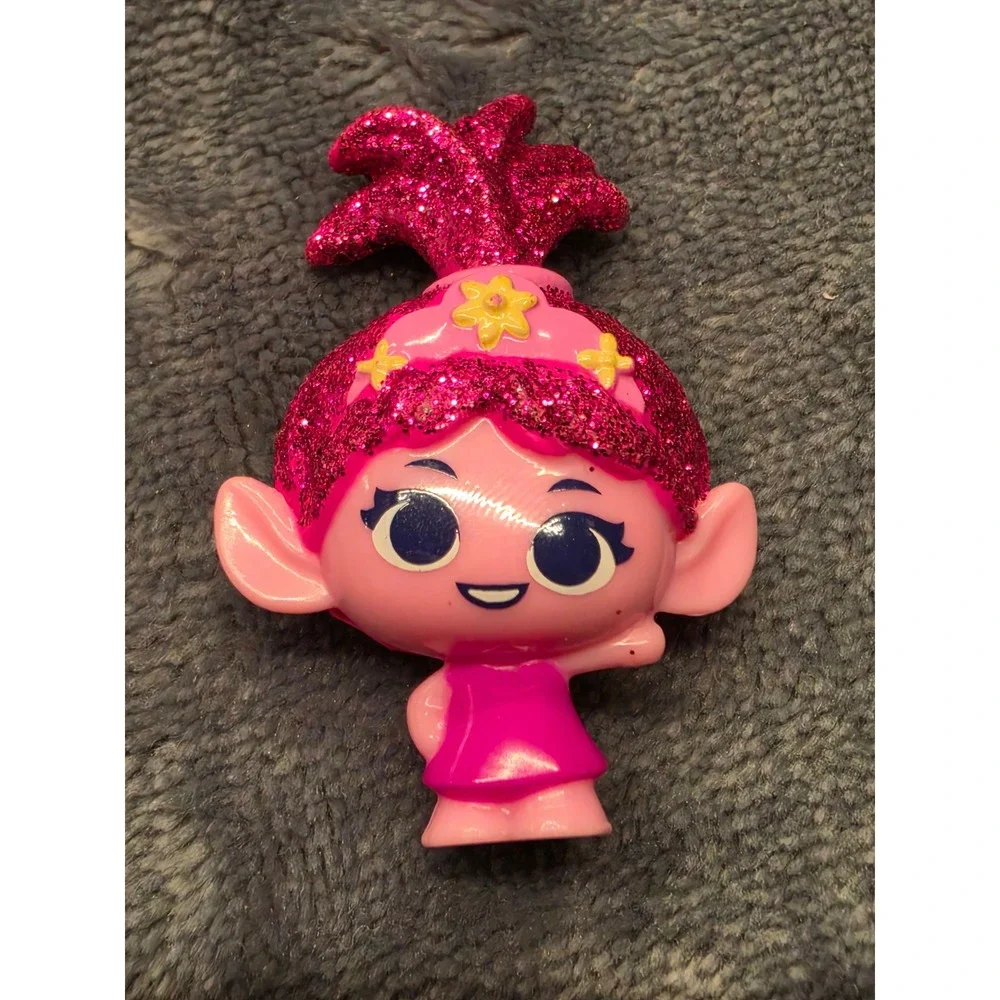 DreamWorks Trolls Poppy Mini Figure Pink Glitter Hair 2 Inch Collectible Toy